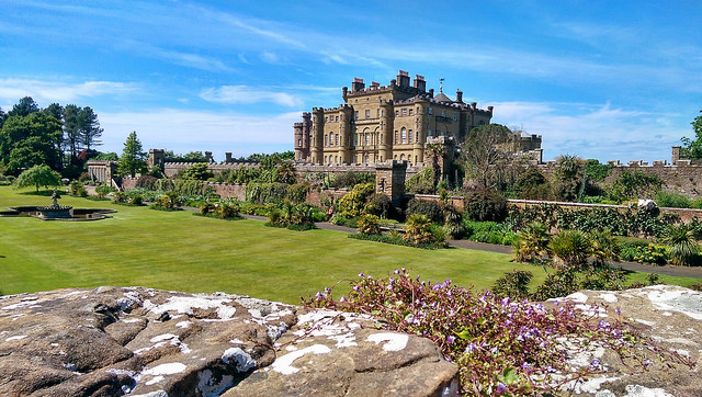 Culzean Castle & Country Park is a fantastic day out for families, with woods, beaches, a play park, and of course a magnificent castle to explore. Photo credit: Muhammad Younas