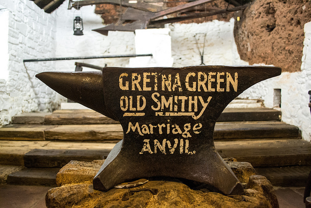 A popular tourist attraction, the Grenta Green Famous Blacksmiths Shop has been around since 1712. This wedding venue is complete with symbolic anvil, exhibitions and plenty of shopping opportunities. Photo credit: Math